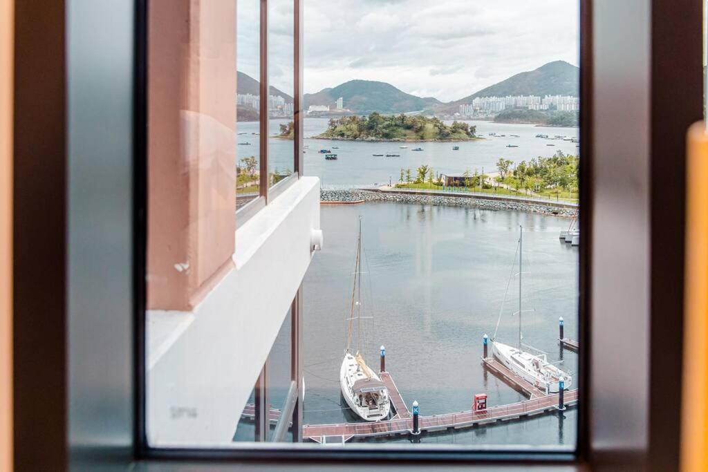 The Castle Ocean Marina Double Suite Yeosu Exterior foto