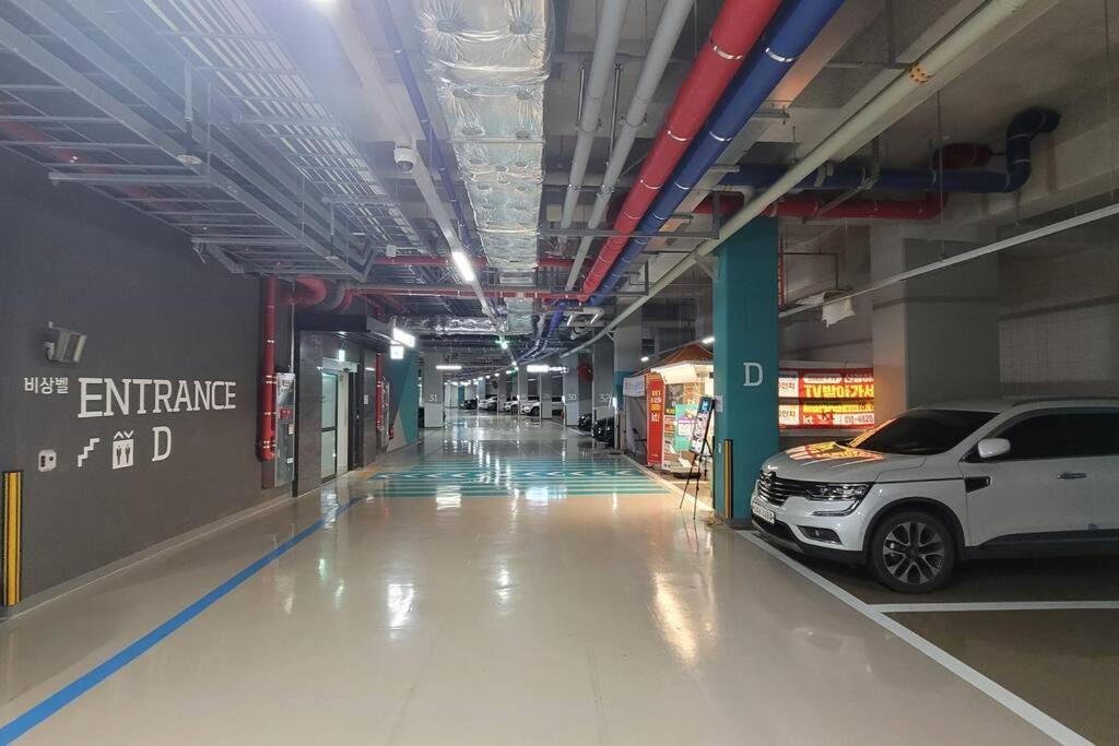 The Castle Ocean Marina Double Suite Yeosu Exterior foto